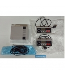 Consola Nintendo Classic Mini Nes con 2 mandos, muy buen estado. Sin cable HDMI